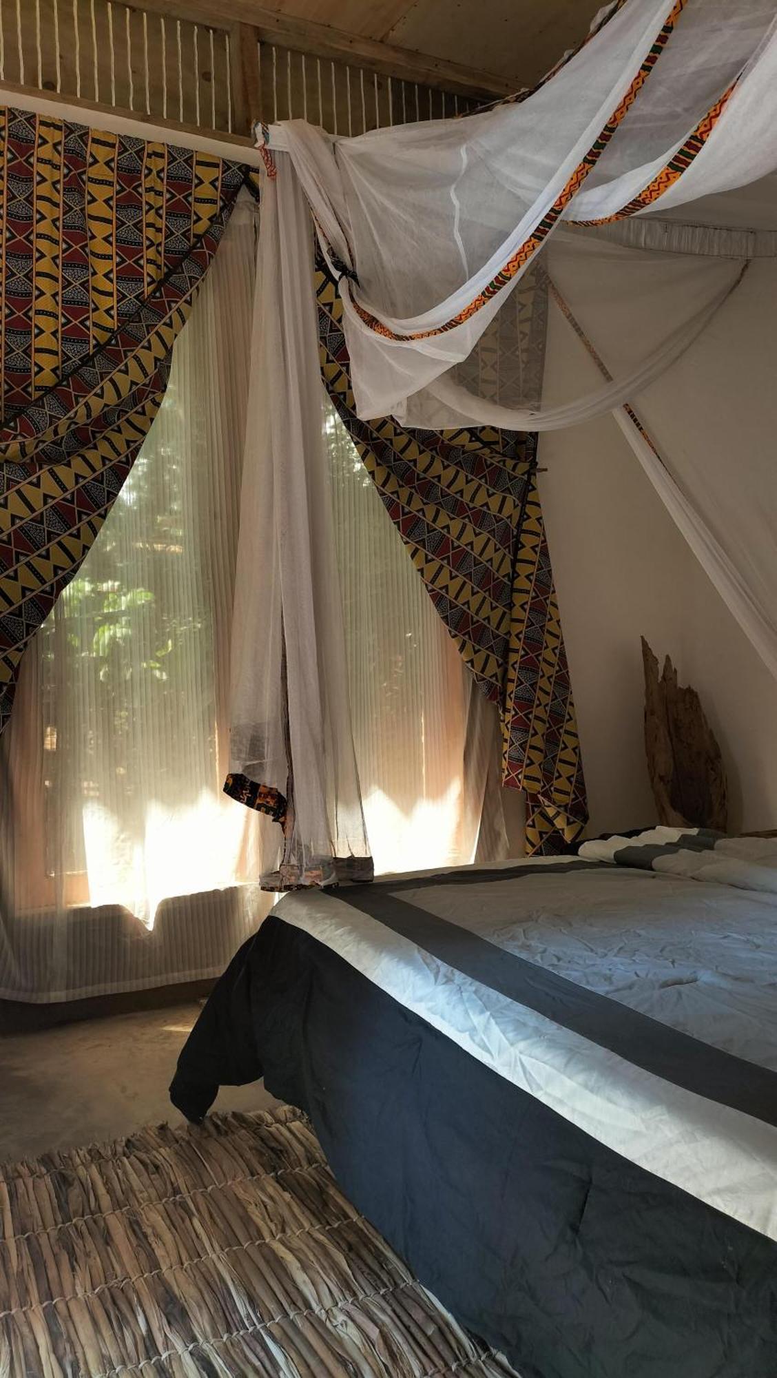 Backyard Hostel Moshi Exterior foto